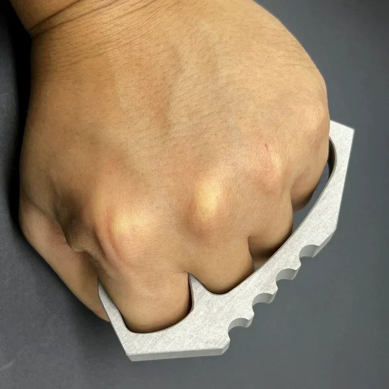 Stainless Fishbone Defense Knuckle Duster Gear