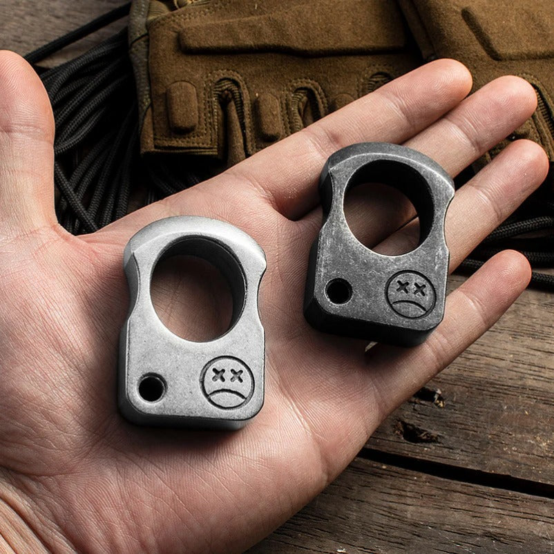 SteelGuard Metal Knuckle Duster and Anti-Wolf Self-Defense Tool