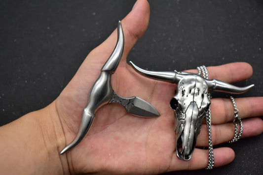 Spiked Damascus Steel Bullhead Knife for Collectors 