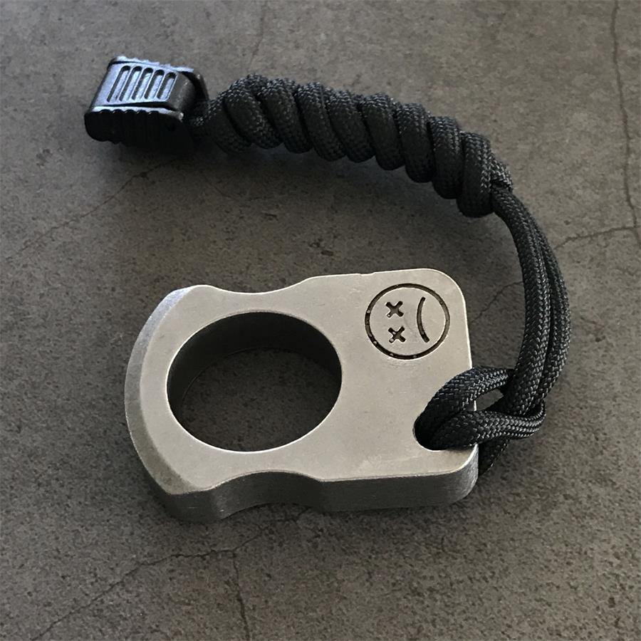 SteelGuard Metal Knuckle Duster and Anti-Wolf Self-Defense Tool