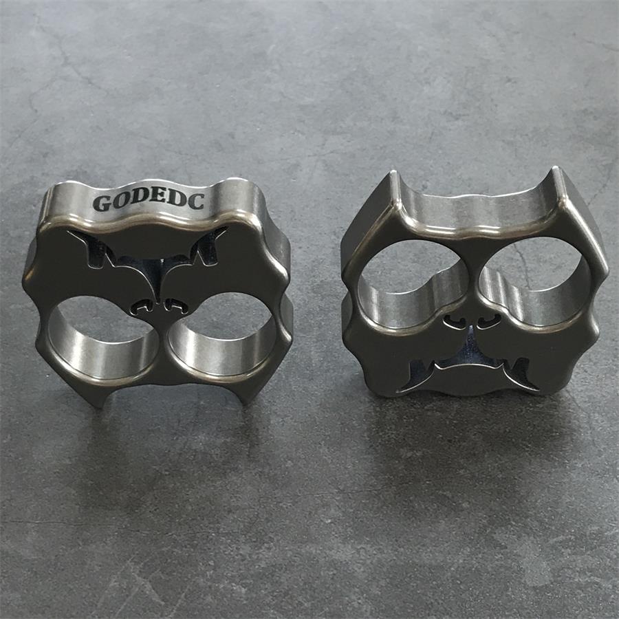 TC21 Titanium Alloy GODEDC Self-Defense Dog Knuckle Duster