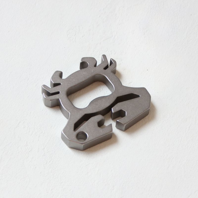 Titanium Crab Design Knuckle Duster for EDC with Bottle Opening Function